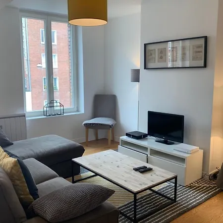 Апартаменты Centre - Beautiful Bright Apartment!